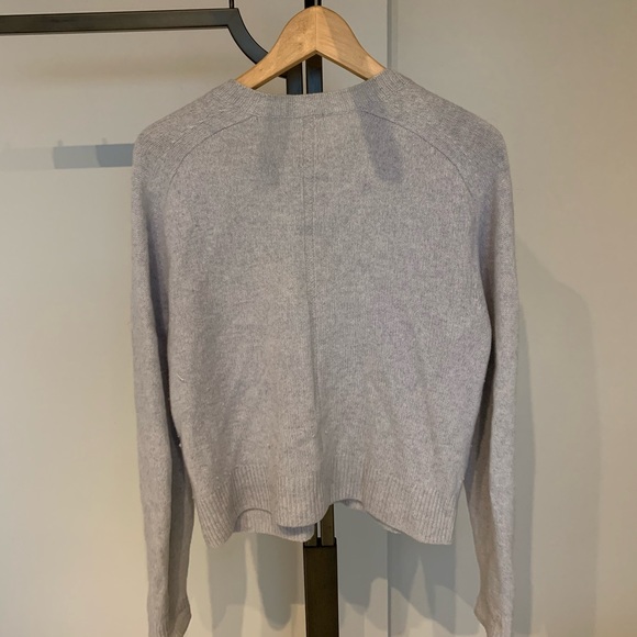 Babaton Luxe Cashmere Sweater, Lilac, Size S - Picture 3 of 4